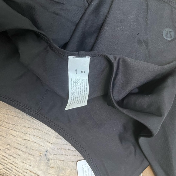 Lululemon Waterside Square-Neck One-Piece Swimsuit B/C Cup - Picture 6 of 11